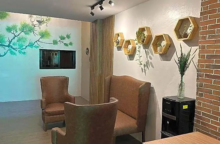 Hotel Aden Manila