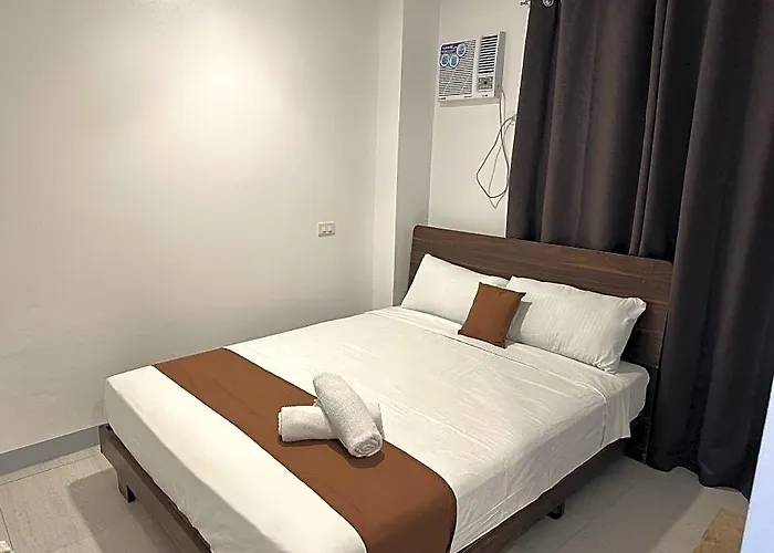 Отель Aden 4*